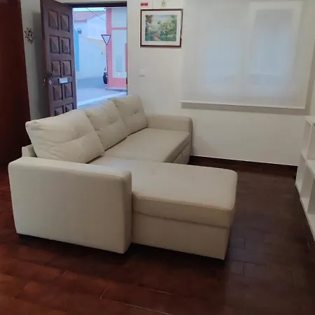 Semesterbostad Casa Da Tia Ferrel (Leiria)